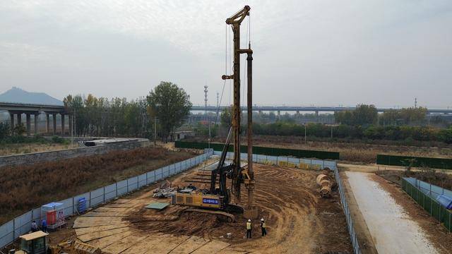 國內(nèi)最大跨徑不平衡轉體耐候鋼箱梁T構橋開工建設:耐候鋼板
